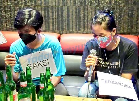 room-heroes-cafe-untuk-menari-striptis-disegel