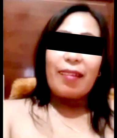 video-telanjang-tante-asal-kendit-viral-di-medsos