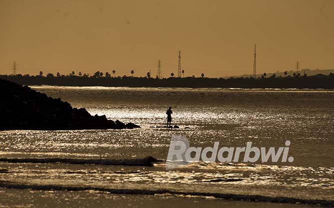 pantai-banyuwangi-kaya-spot-memancing-berkelas