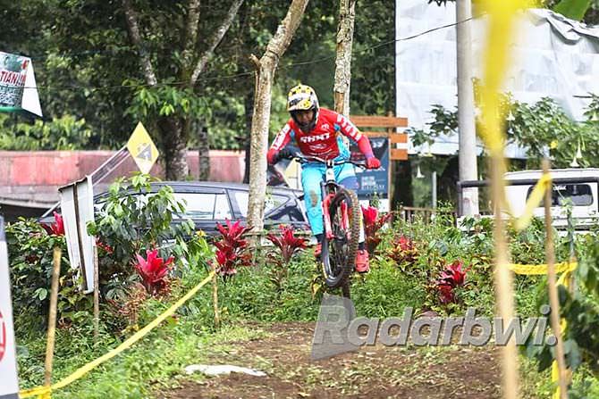 atlet-downhill-awali-seleksi-bmx-dan-roadbike-tunggu-waktu