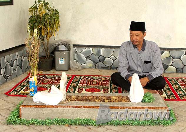 kiai-abu-hasan-dipercaya-memiliki-ilmu-linuwih