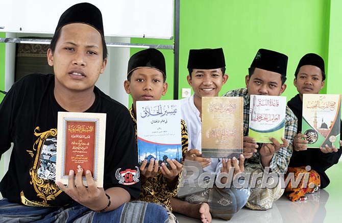 ngaji-kilatan-memperdalam-kitab-kuning