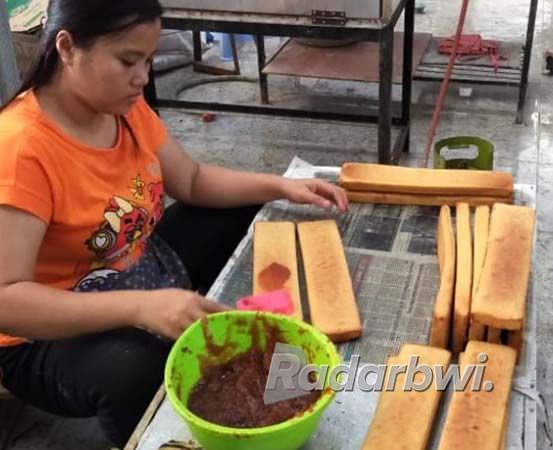 paling-umum-gunakan-selai-nanas