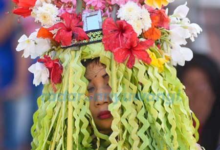 ada-make-up-modern-kosmetik-tradisional-dipertahankan
