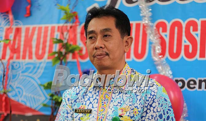 Suratno, Kepala Dinas Pendidikan Banyuwangi.