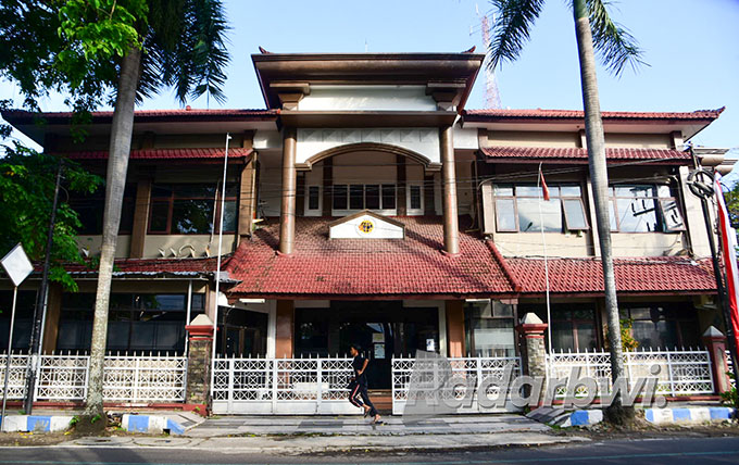 AGRARIA: Gedung kantor lama BPN di Jalan Dr Soetomo Banyuwangi. (Ramada Kusuma/Radar Banyuwangi)