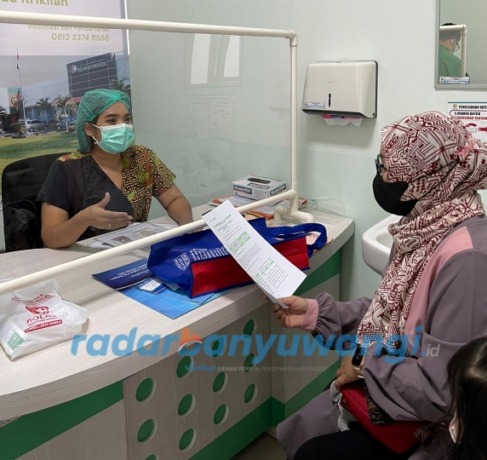 MAJU: dr. Nyoman Yanuarningtyas, Sp.An., M.Biomed.,FIP melayani konsultasi pasien nyeri di RSU Bhakti Husada, Krikilan, Kecamatan Glenmore