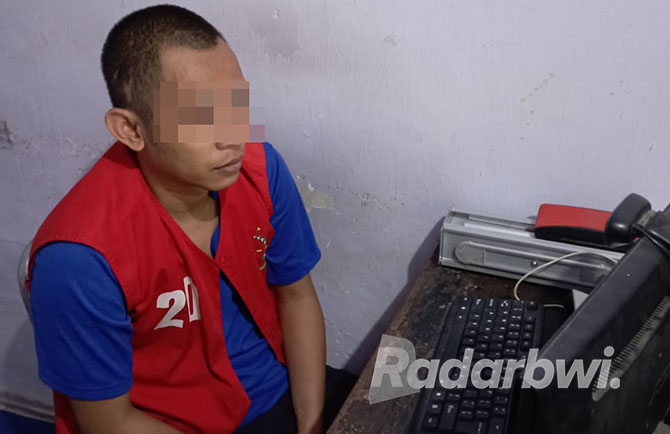 Bagus Setiyono, terdakwa kasus narkoba dengan barang bukti 193,50 gram sabu-sabu. (Bagus Rio/Radar Banyuwangi).