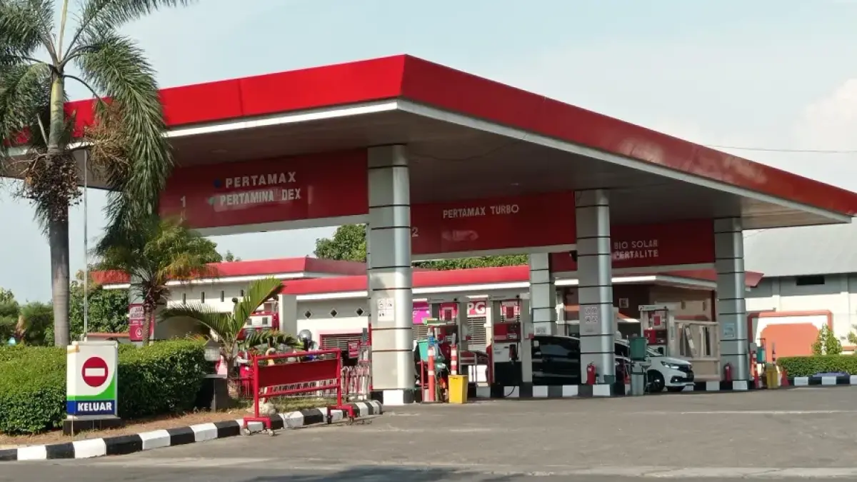 SPBU yang menyediakan bahan bakar minyak dari Pertamina.