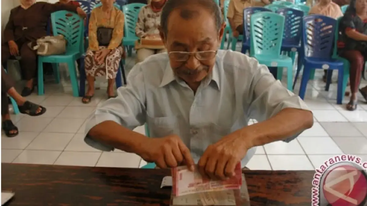 Pengambilan gaji pensiunan PNS