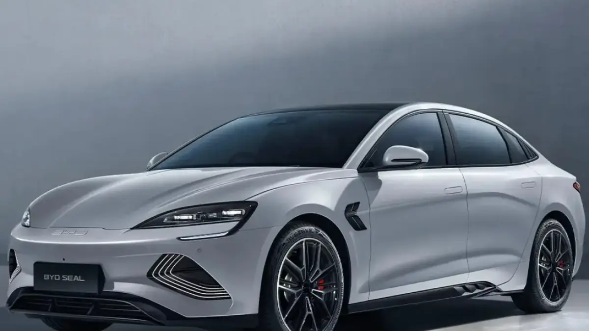 BYD Seal - Cerdas dan Dinamis (https://www.byd.com/id/car/seal)