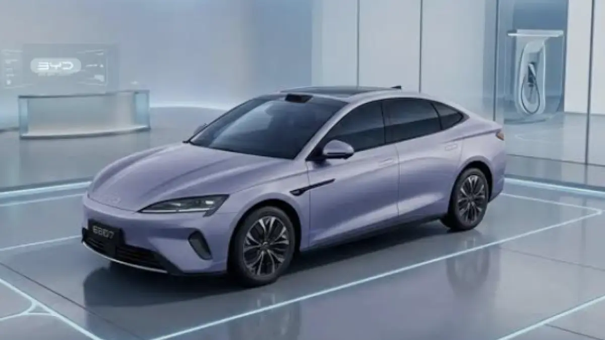 BYD Seal 07 EV yang langsung mencuri perhatian pecinta otomotif.
