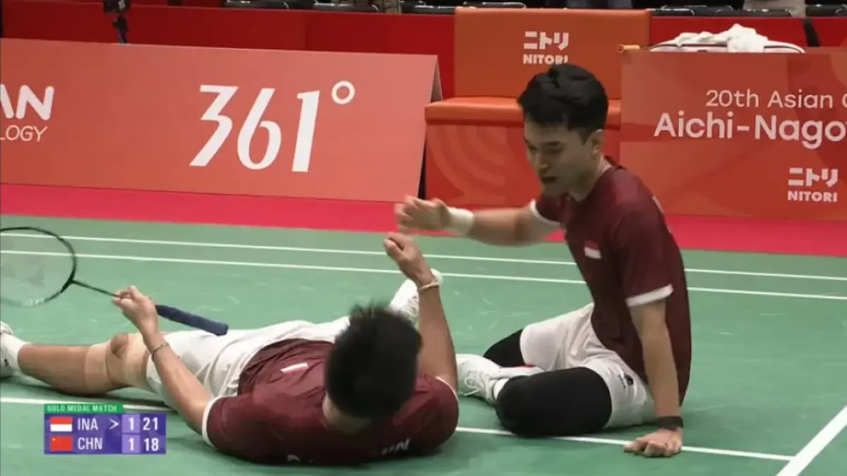 Daniel dan Leo berhasil comeback lawan ganda putra China. (ASIAN GAMES 2026)