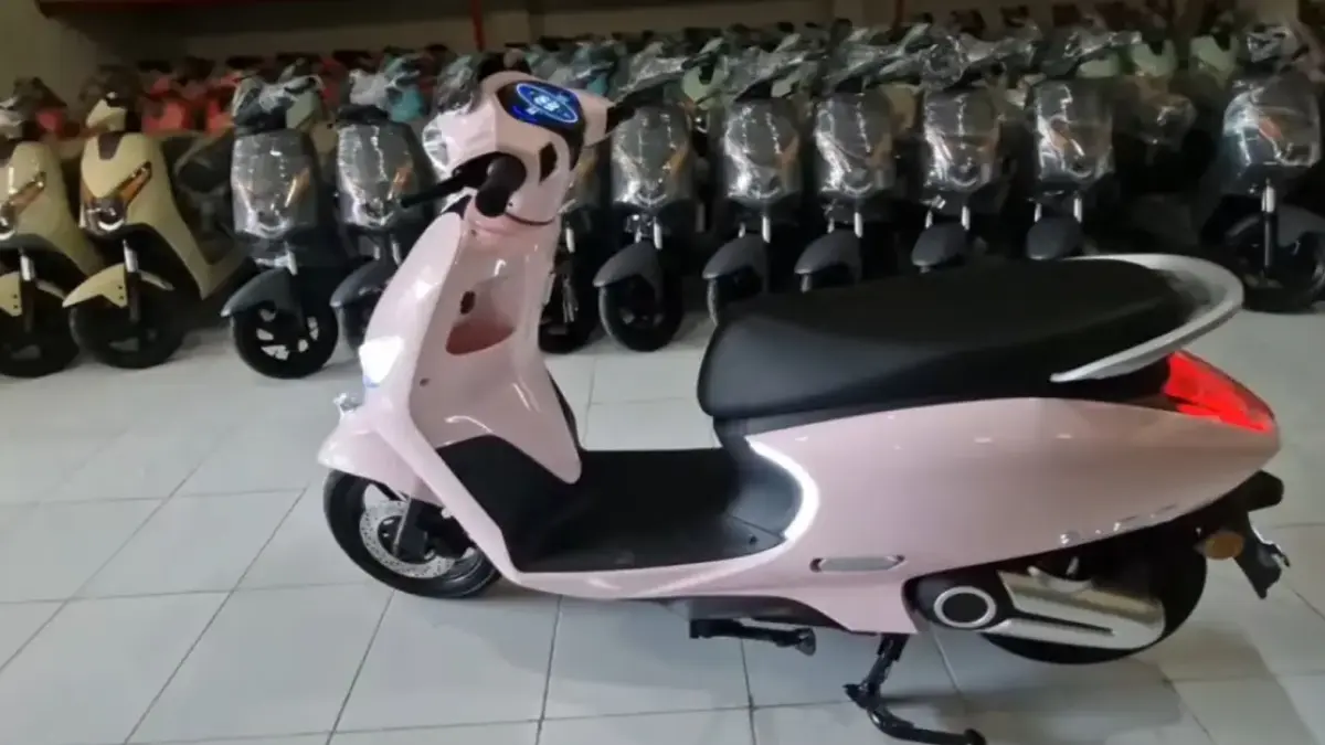 Sepeda listrik Uwinfly T85 hadir dengan baterai lithium 60V 24Ah, NFC, cruise control, dan jarak tempuh hingga 70 km.