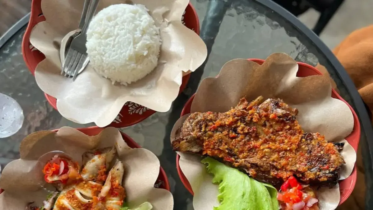 Nikmati rahang tuna khas Manado di Rampa Rampa. (Amma Mamo / Google Maps)