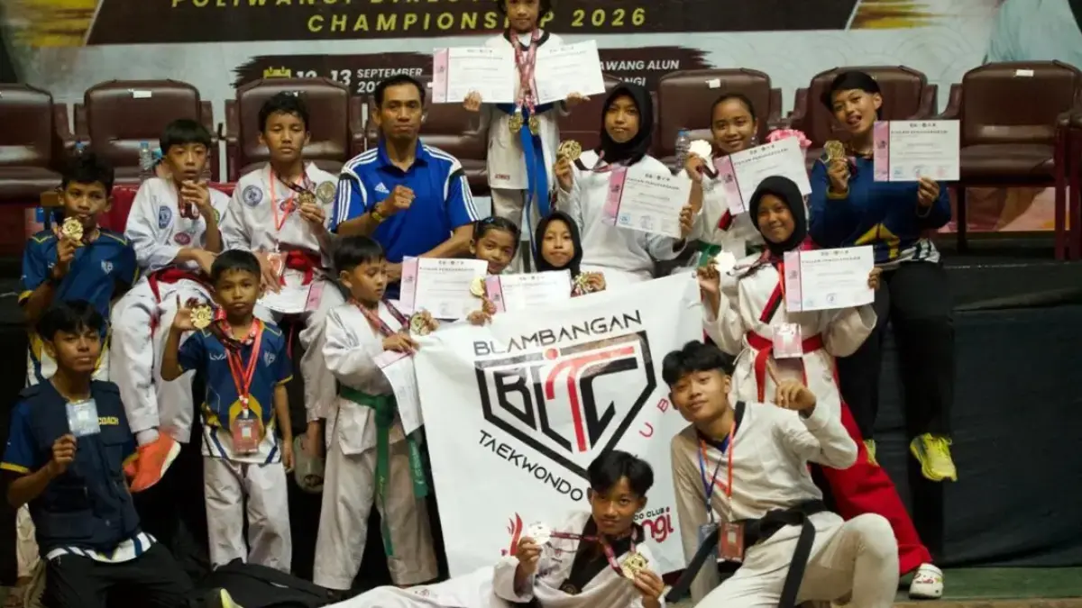 BUAH PEMBINAAN: Blambangan Taekwondo Club Banyuwangi sukses meraih juara umum di ajang Poliwangi Director