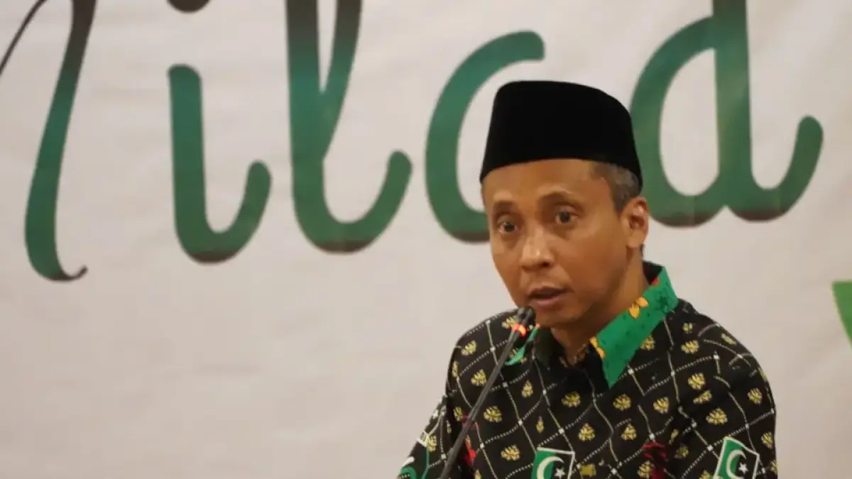 Imam W. Zarkasyi, Anggota DPRD Kota Kediri dan Wakil Ketua ICMI Orda Kota Kediri.

