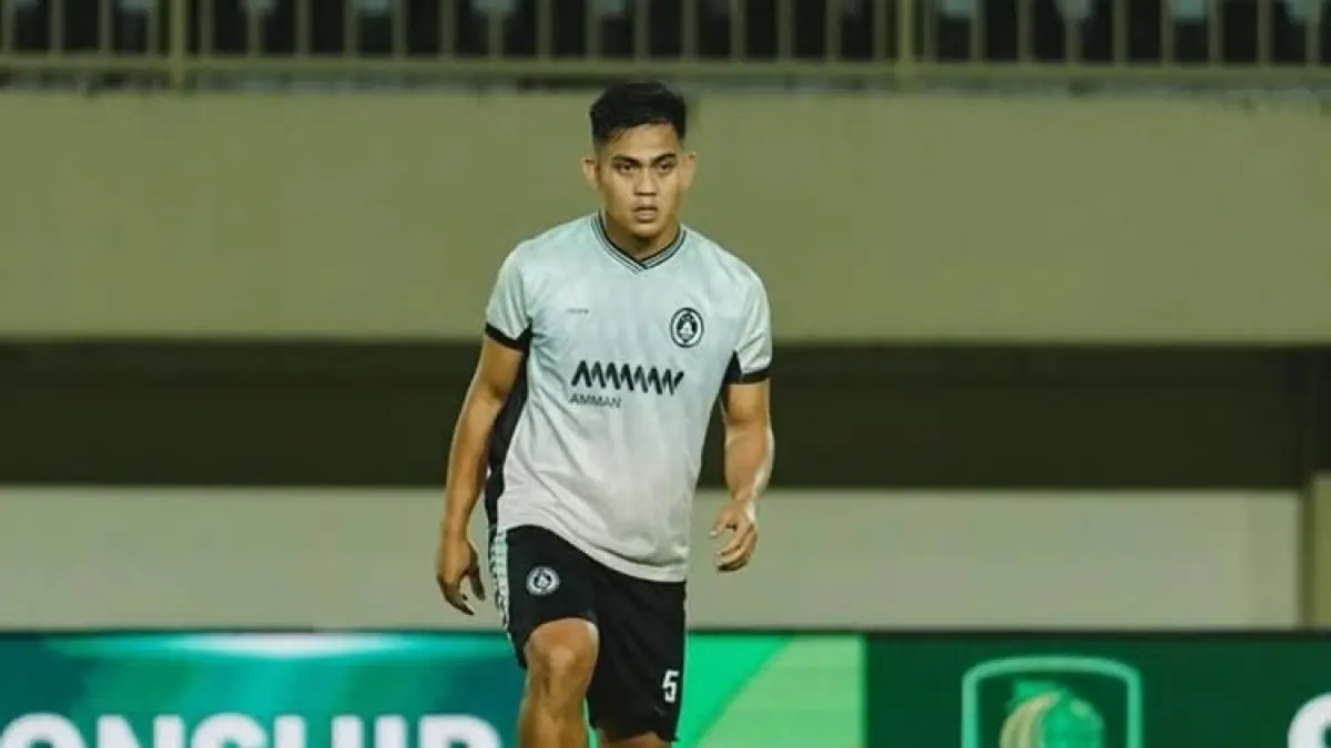 Bek PSS Sleman Iman Fathurahman.