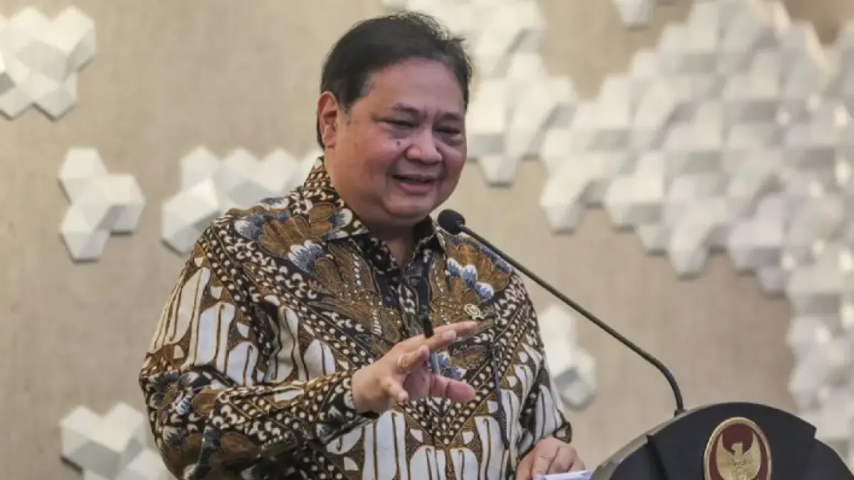 Menteri Koordinator (Menko) Bidang Perekonomian Airlangga Hartarto memberikan sinyal pencairan BLT Kesra