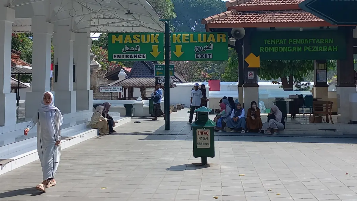 Kalahkan Qatar dan UEA, wisata halal Indonesia tempel ketat Malaysia di posisi puncak Global Muslim Travel Index 2026. (RADAR TUBAN)