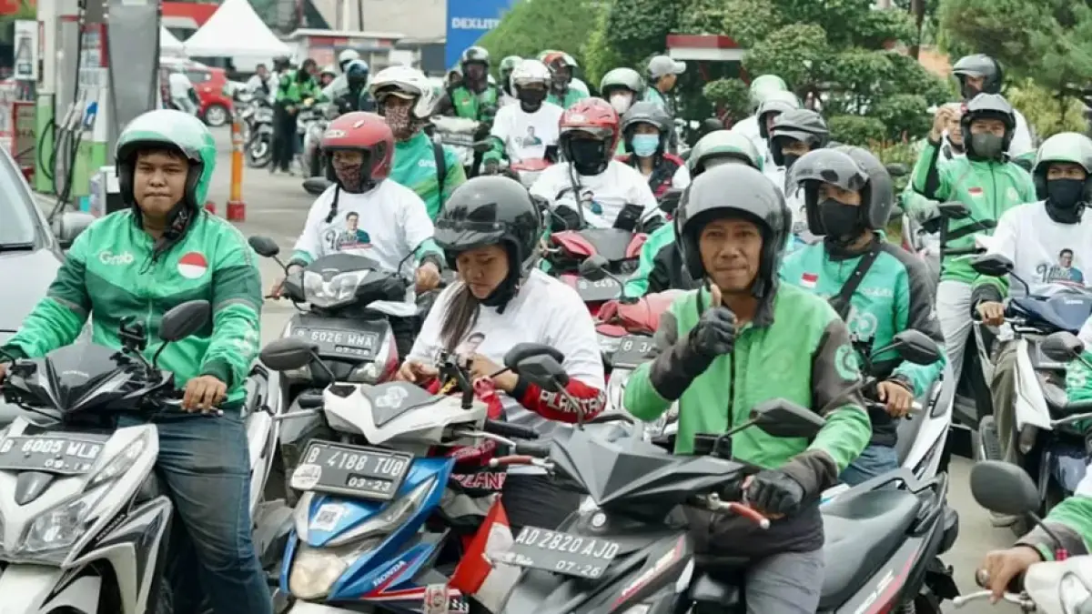 Ilustrasi driver ojek online atau ojol.