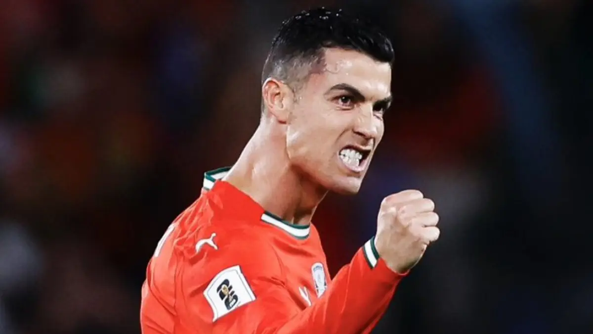 DIBELA: Dinilai egois di timnas Portugal Owe Hargreaves bela Ronaldo