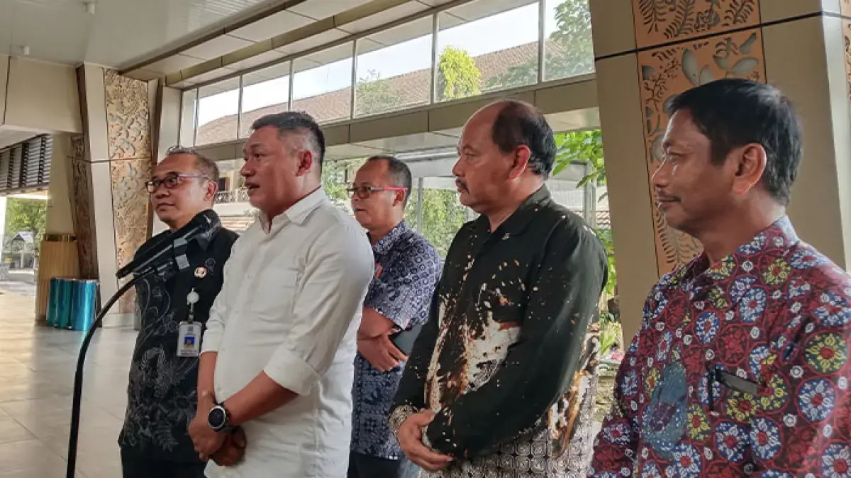 Jumpa pers terkait penanganan rumah api Seyegan. (Delima Purnamasari/Radar Jogja)