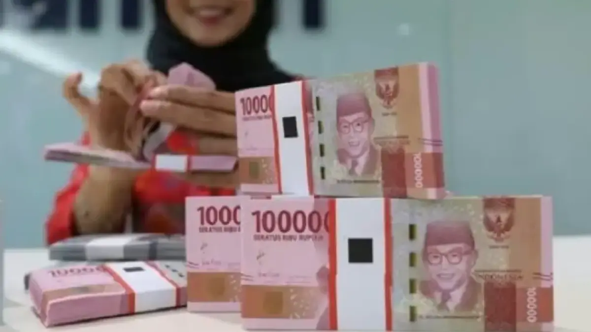 Menteri Koordinator Bidang Perekonomian, Airlangga Hartarto membocorkan jadwal estimasi pencairan gaji ke-13 2026 untuk ASN, meliputi PNS, PPPK, TNI/Polri, hingga Pensiunan