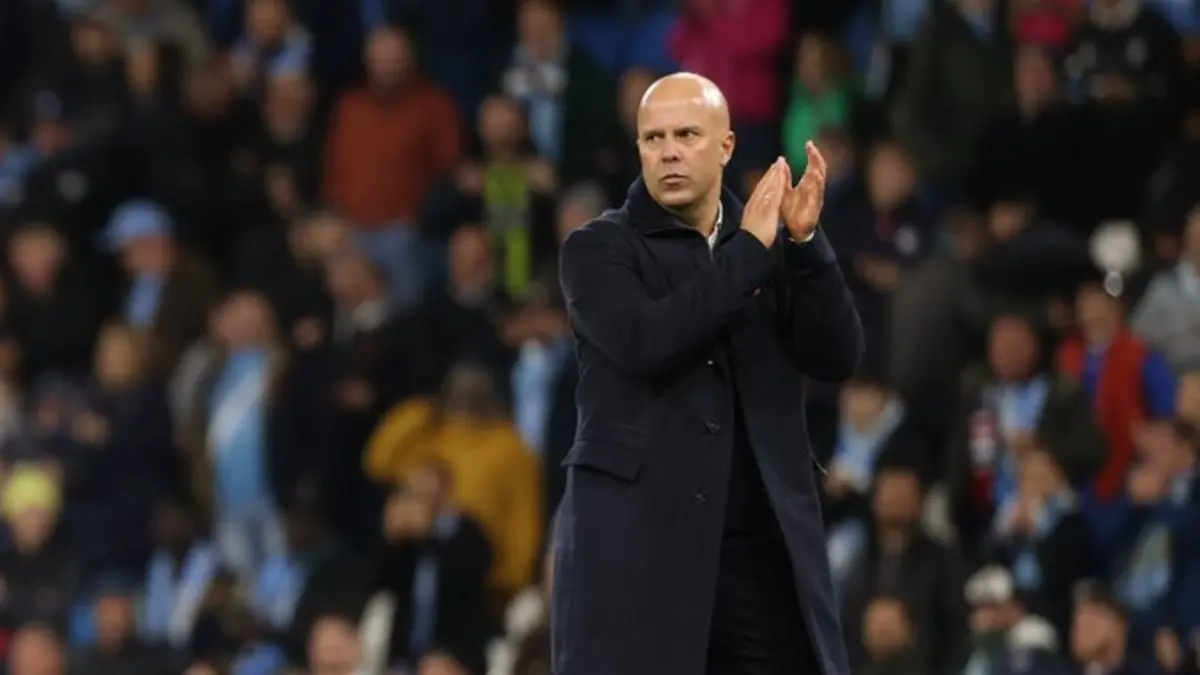 MASIH YAKIN: Arne Slot yakin Liverpool bisa bikin keajaiban di Anfield (Liverpool)