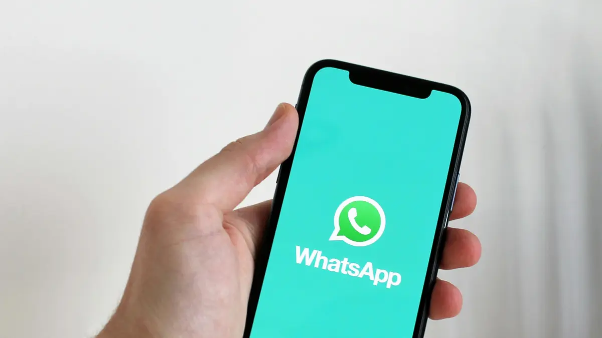 Aplikasi WhatsApp di ponsel Android.