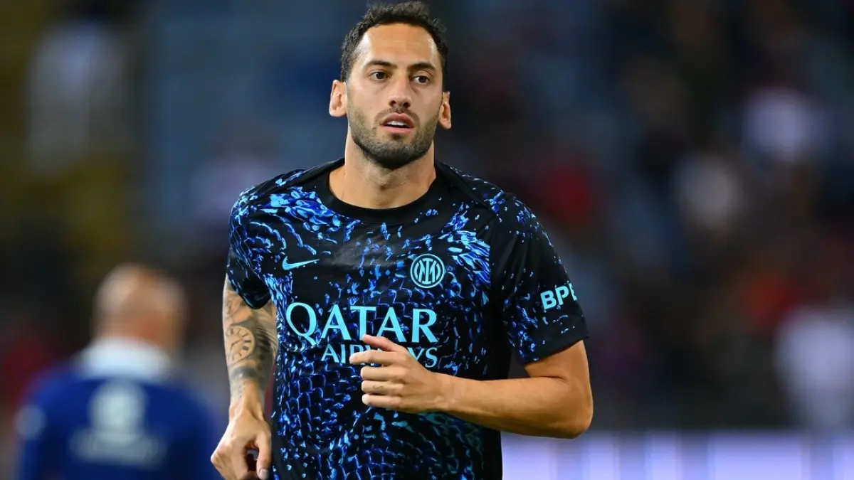 Hakan Calhanoglu