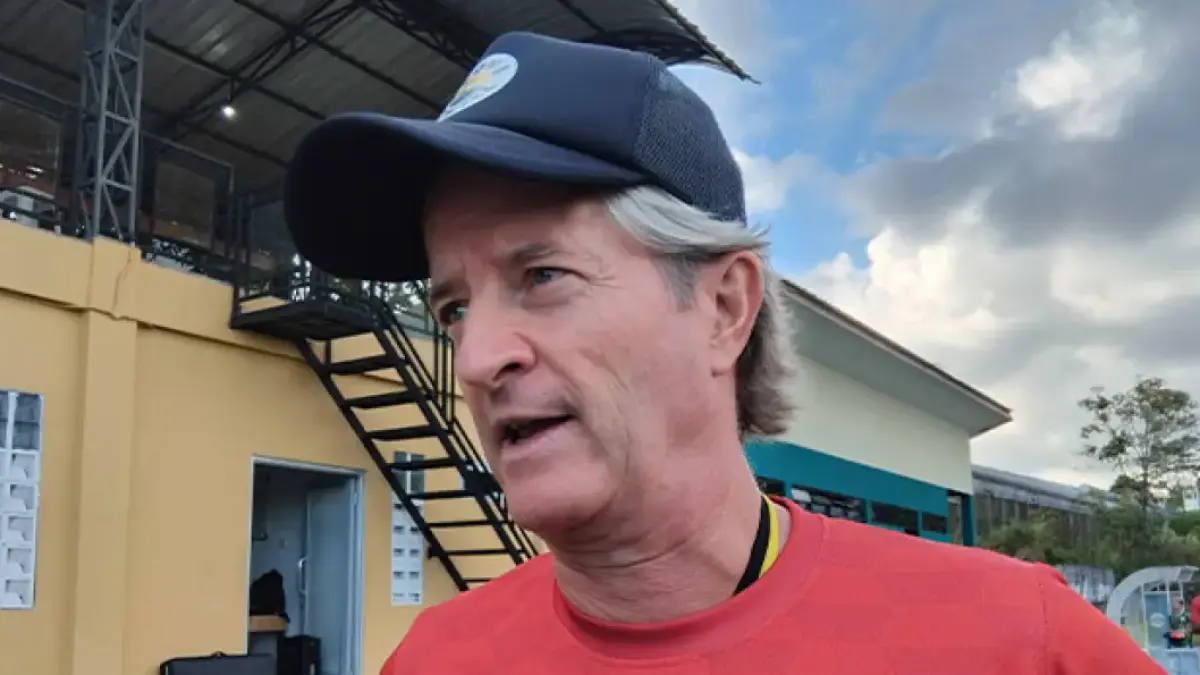 Pelatih PSS Sleman Pieter Huistra. (Rizky Wahyu/Radar Jogja)