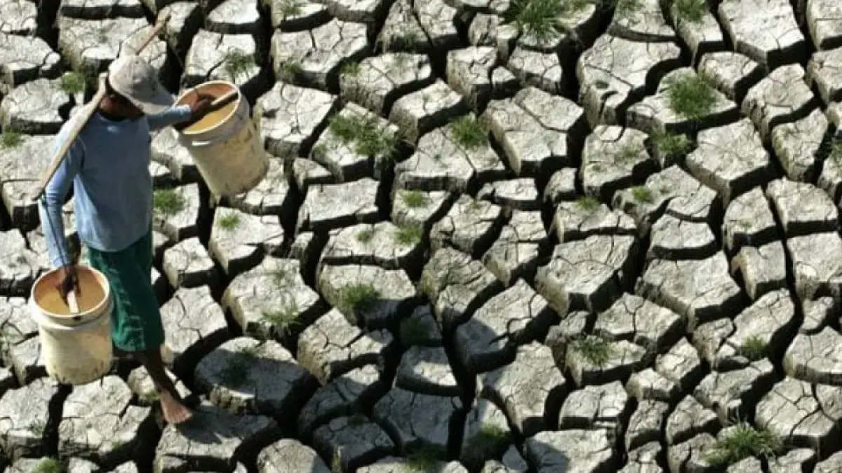 Meski status kekeringan di Kabupaten Tuban masih normal, BMKG peringatkan ancaman El Nino kuat, krisis air bersih, dan karhutla di puncak musim kemarau. (Radar Tuban)