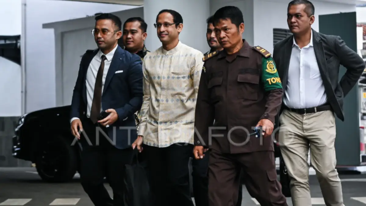 Nadiem Makarim dijatuhi hukuman 18 tahun penjara
