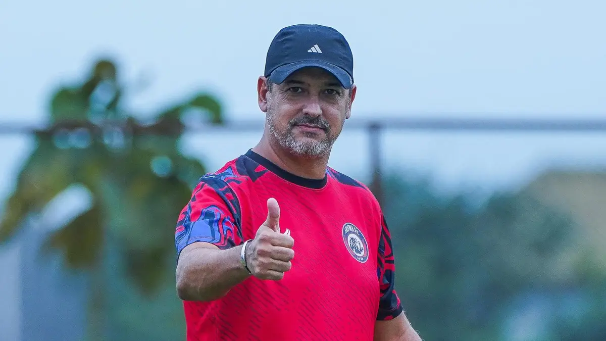 Pelatih Arema FC, Marcos Santos.