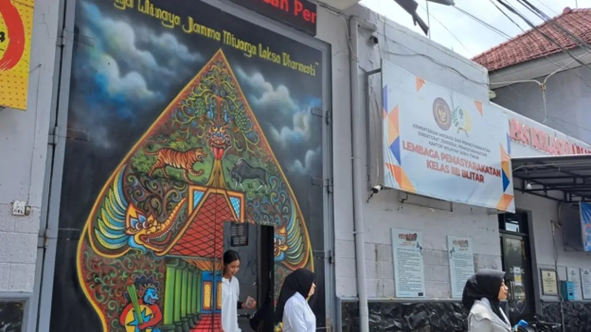 Suasana pintu gerbang masuk Lapas Kelas II B Blitar. 