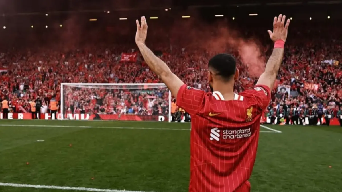 Liverpool berpeluang menang di kandang, namun PSG tetap diunggulkan lolos ke semifinal Liga Champions.