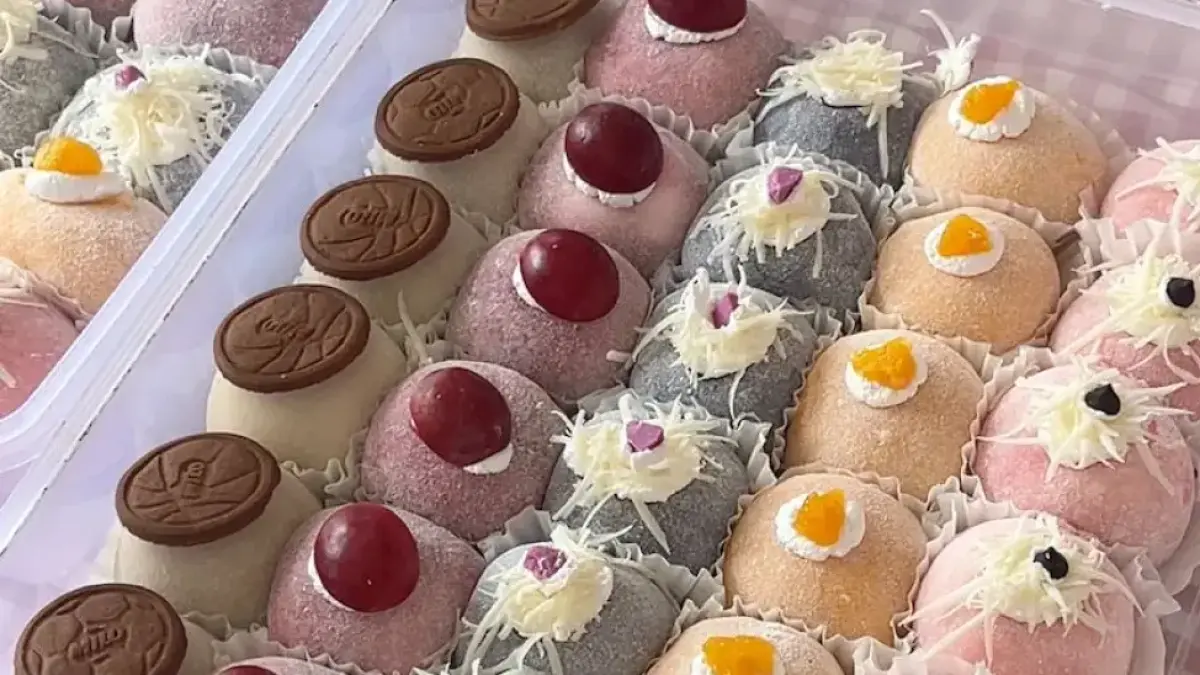 Variasi mochi reguler yang dimiliki oleh Omy Mochi (Sekar Hayyu /  Radar Batu)