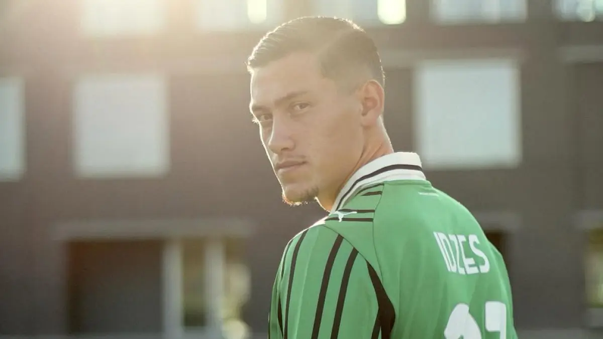 Jay Idzes kirim pesan haru untuk Venezia yang resmi dipromosi ke Serie A setelah imbang kontra Spezia