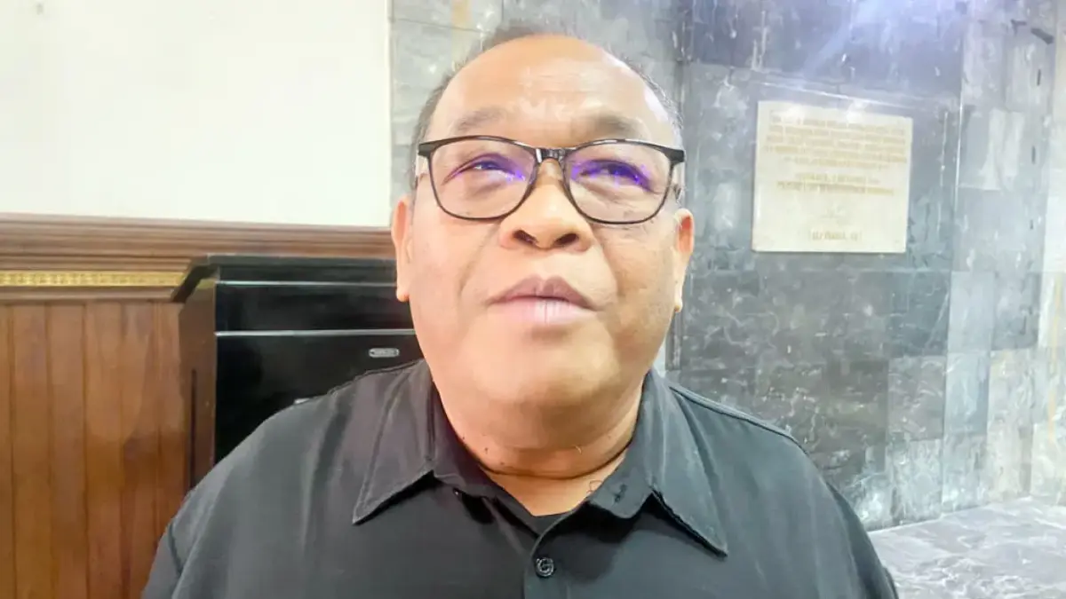 Jane Ora Ono Gunane, Telanjur Dianggarkan Rp 300 Juta untuk Pemeliharaan Pagar Stadion Mandala Krida