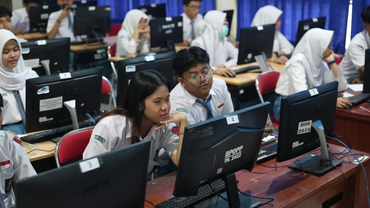 Ilustrasi simulasi TKA 2026 jenjang SMA/SMK