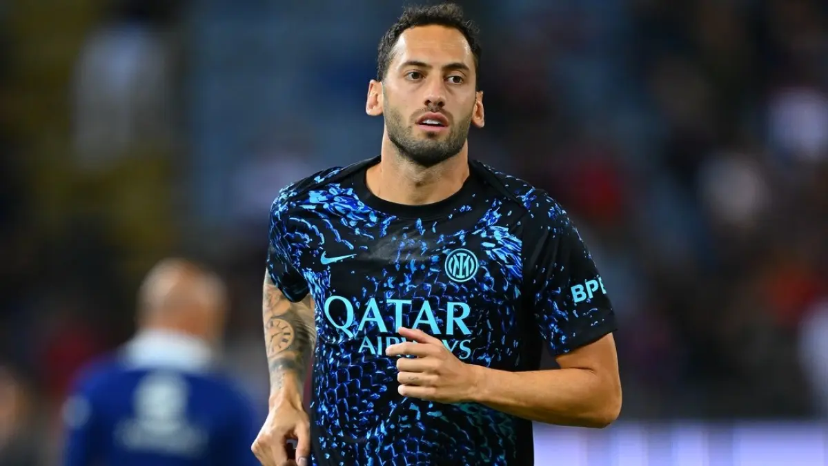 Hakan Calhanoglu