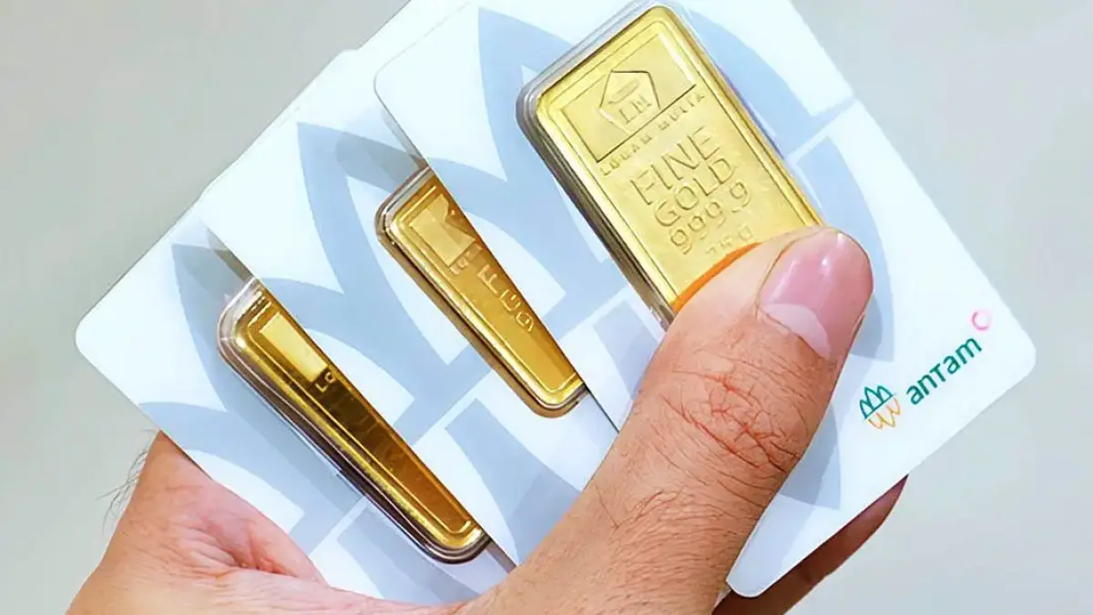 Update Harga Emas Antam Hari Ini 1 April 2026: Naik Rp 75.000 per Gram, Cek Daftar Terbarunya (ANTARA/Gunawan Wibisono)