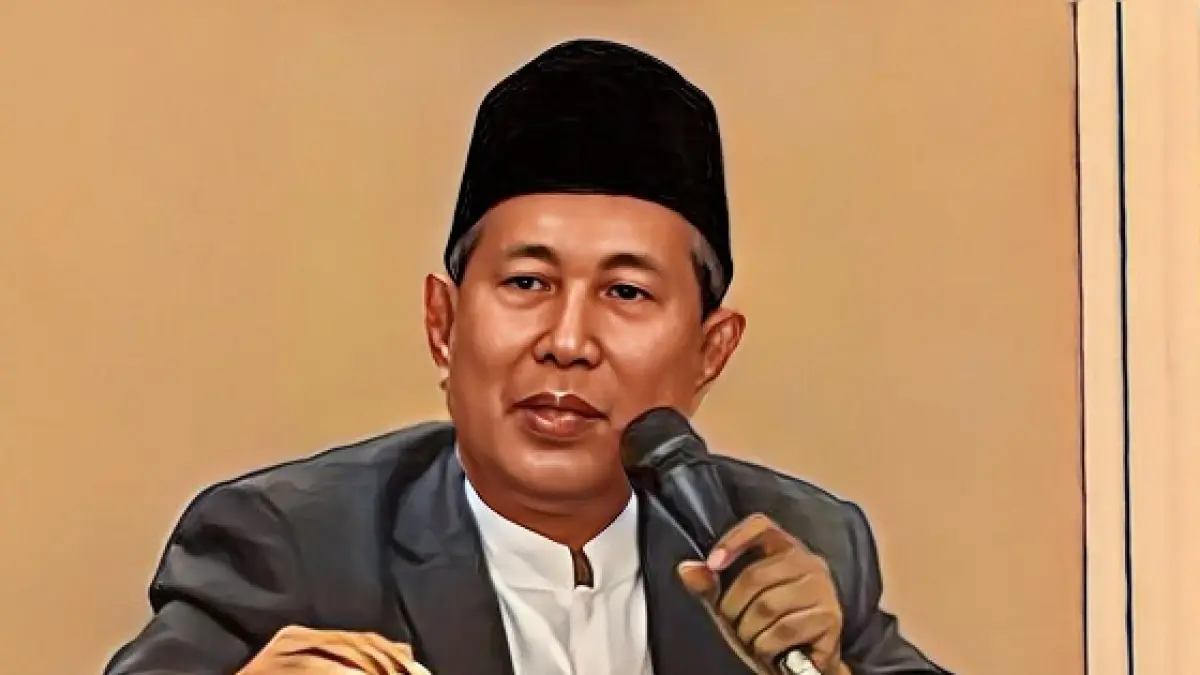 Rubrik opini KH Mustain Syafii. (Radar Jombang)
