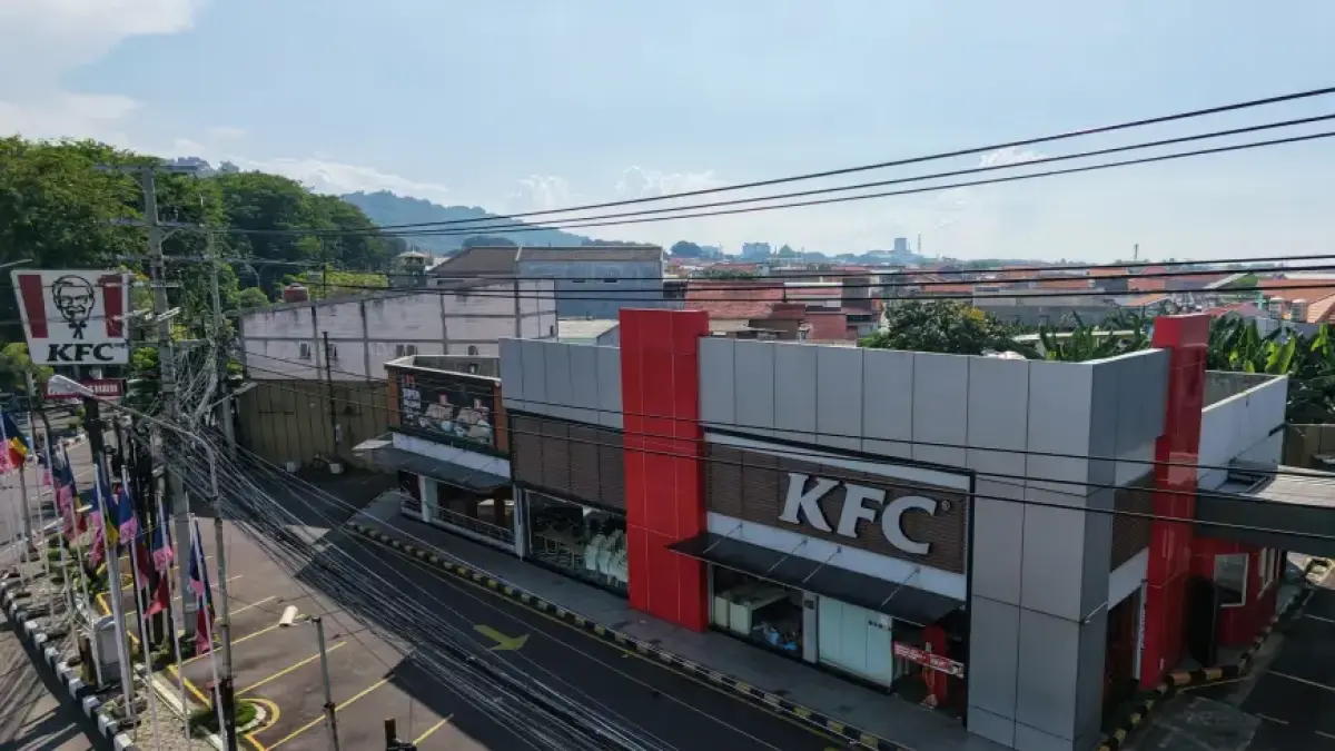 Tutup Gerai : Restoran cepat saji KFC Gresik resmi menutup gerainya per April 2026.