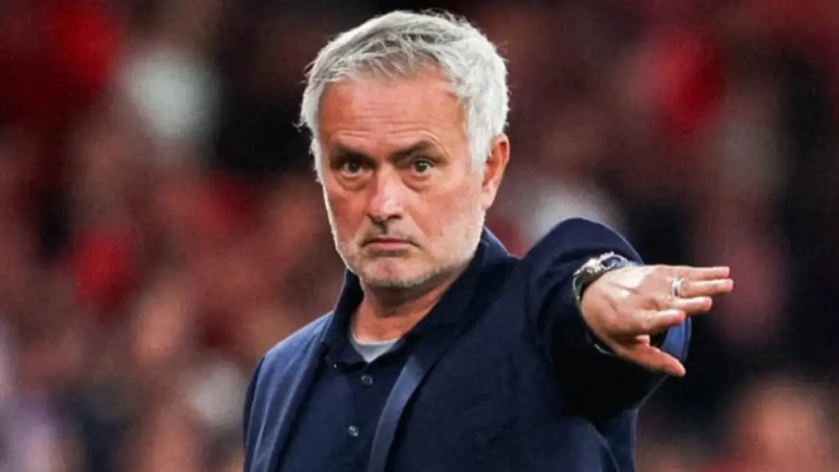 Pelatih Benfica, Jose Mourinho.