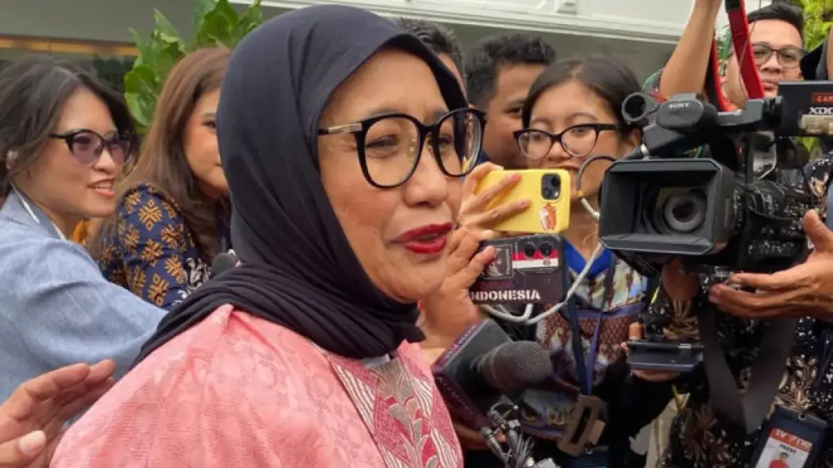 Presiden Prabowo Tunjuk Mantan Wartawan Nanik Sudaryati Deyang Jadi Kepala BGN yang Baru.