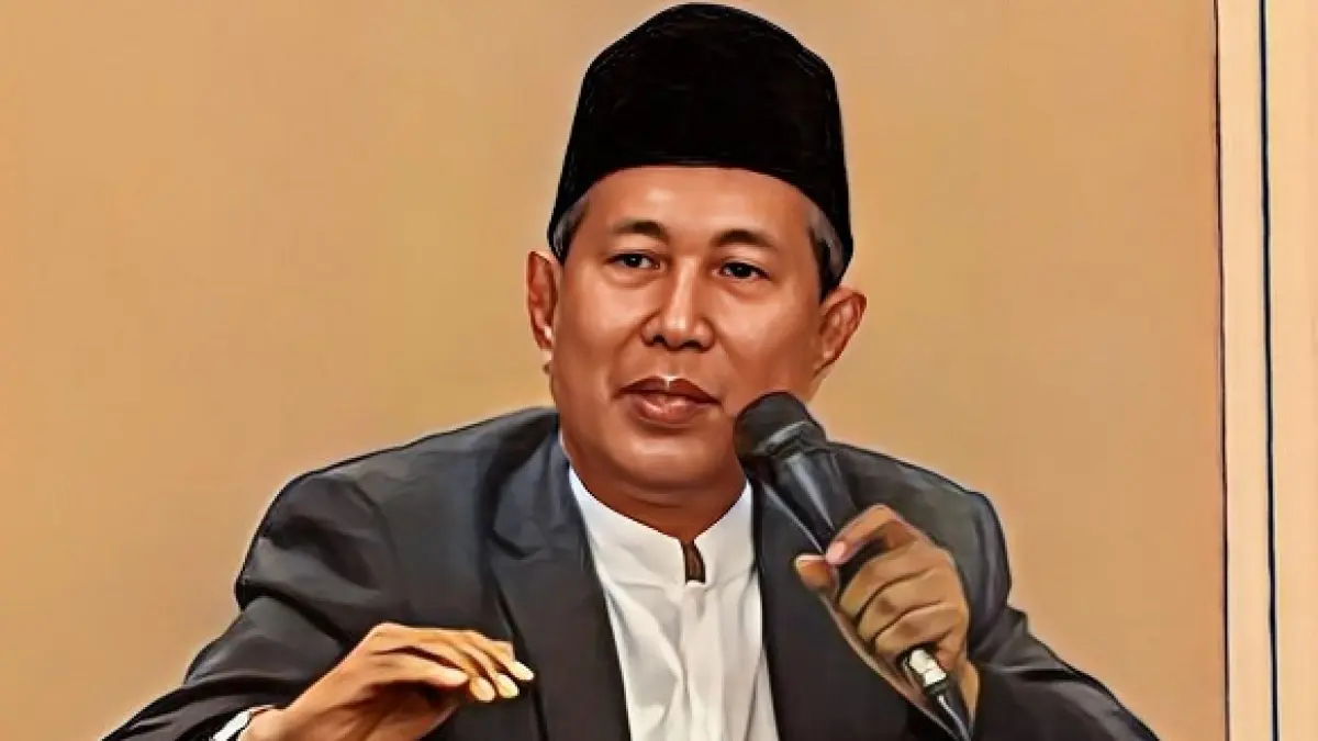 Rubrik opini KH Mustain Syafii. (Radar Jombang)
