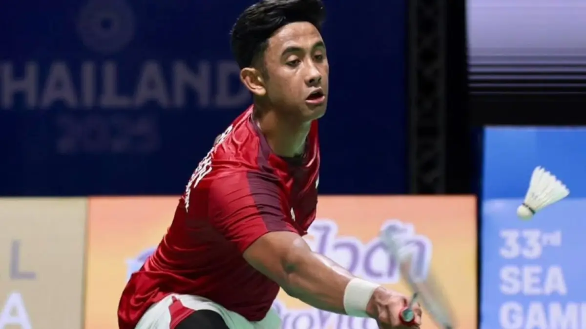 Aksi pebulu tangkis tunggal putra Indonesia, Alwi Farhan. (PBSI)